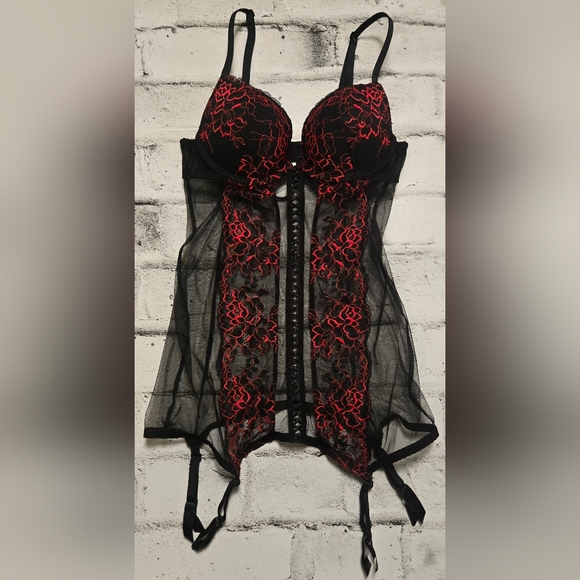 La Senza Black Red Lace Bustier Corset Garter XS - Picture 2 of 12